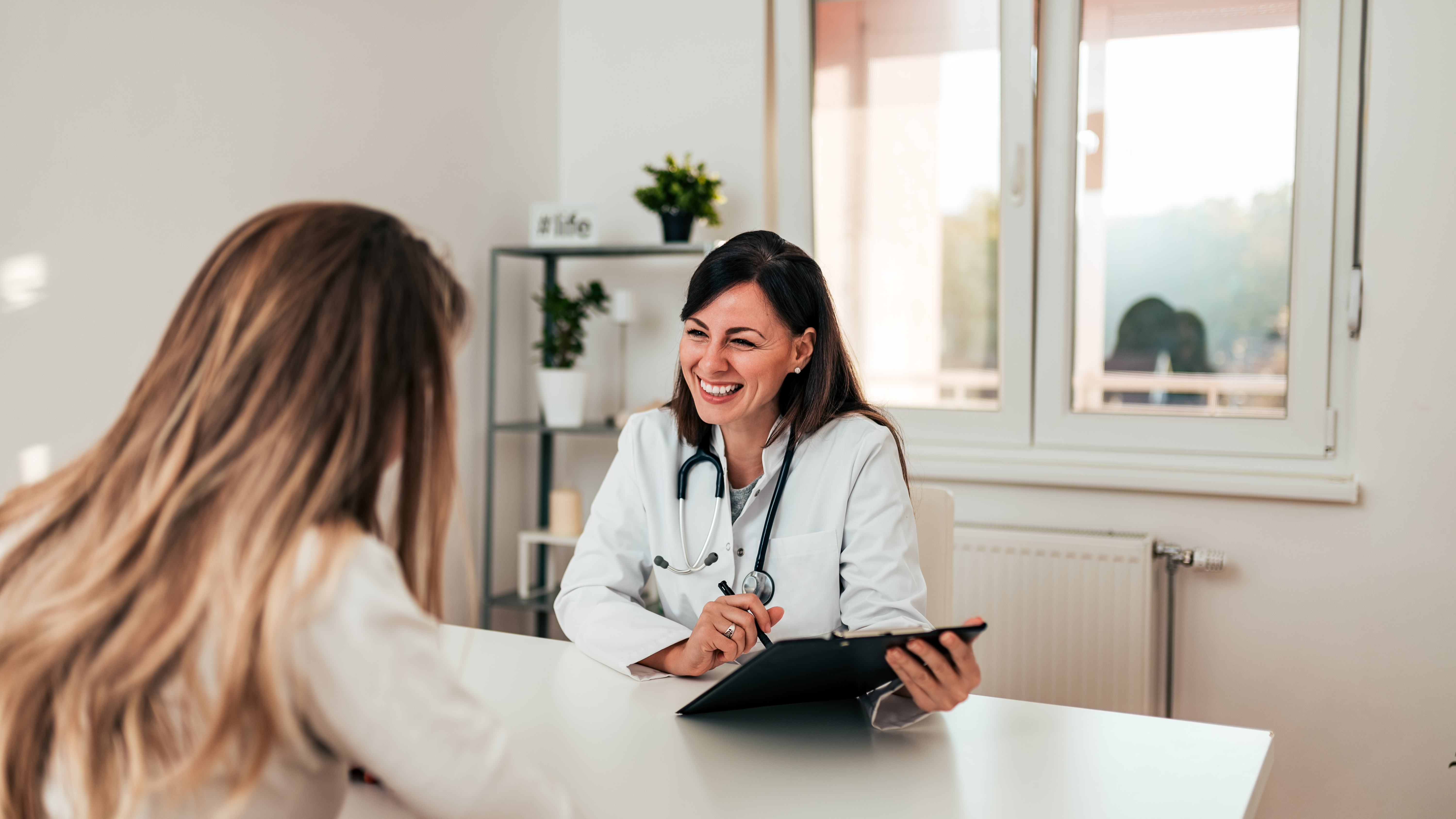 Professional Corporations (PC) for Physicians: Navigating the Latest CRA Rules on "Income Splitting"